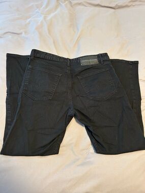 Calvin Klein Jeans Men's Black Slim Straight Jeans